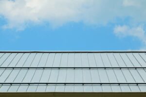 屋根修理・屋根リフォームの費用を抑える方法とは？