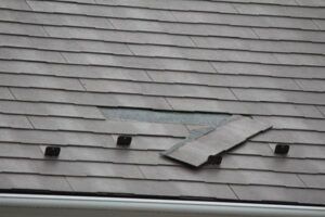 台風や大雨の後の屋根のチェックポイント