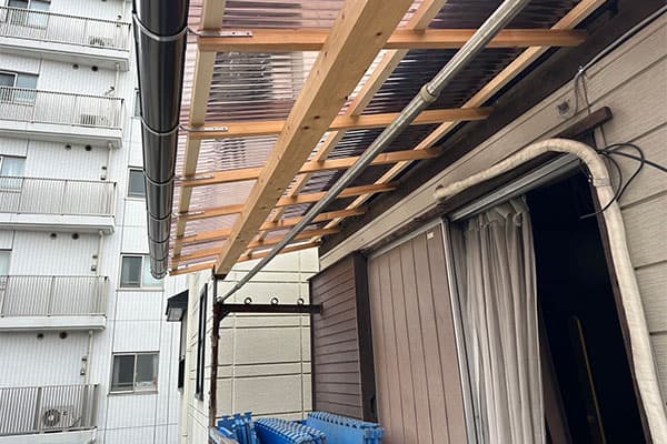 横浜市磯子区にてベランダの屋根修理