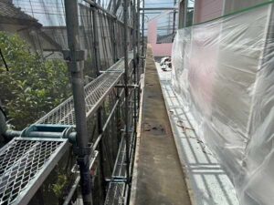 既存笠木の撤去