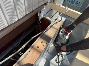 パラペット部下地補修