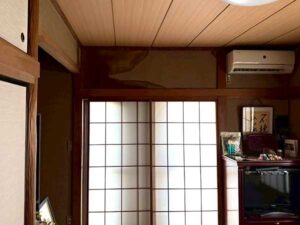 雨漏りした和室