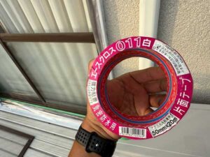 防水テープ（光洋化学のエースクロス011白）による応急処置