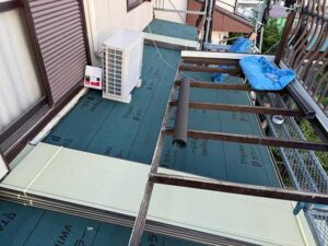 新規屋根材の施工