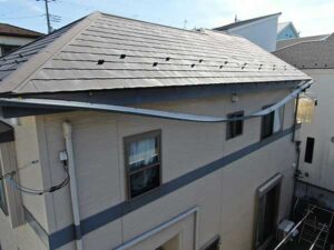 台風で外れてしまった雨樋