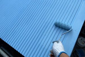 屋根塗装上塗り