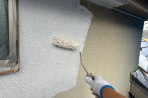 外壁下塗り