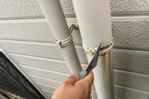 樋の金具のけれん