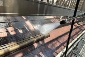 下屋根高圧洗浄