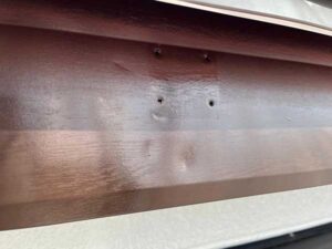 破風の釘穴補修