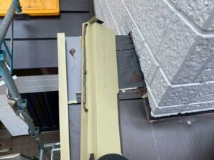 雨押え板金施工